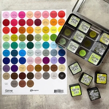 Ranger / Tim Holtz Distress Labels - Large Round Label (Black Text)